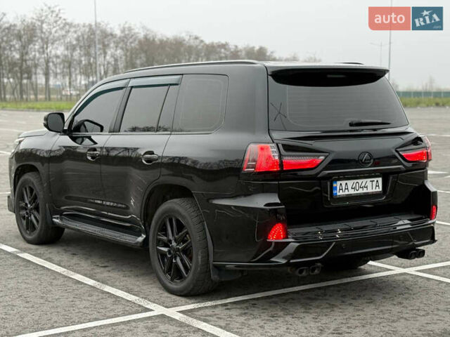 Чорний Лексус ЛХ, об'ємом двигуна 5.7 л та пробігом 270 тис. км за 33000 $, фото 3 на Automoto.ua