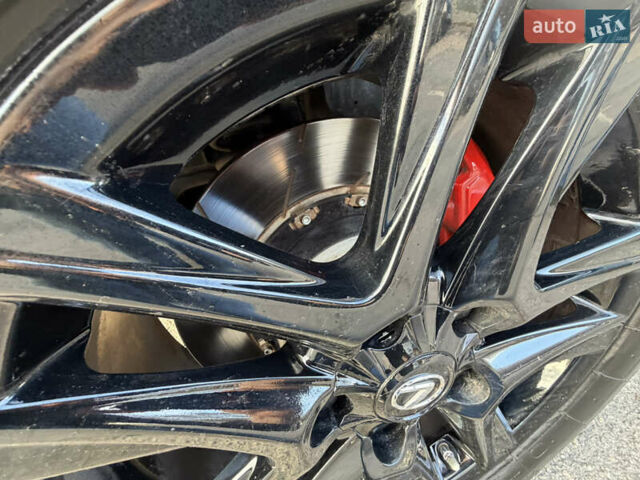 Черный Лексус ЛХ, объемом двигателя 5.66 л и пробегом 160 тыс. км за 38000 $, фото 16 на Automoto.ua