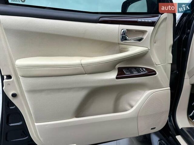 Чорний Лексус ЛХ, об'ємом двигуна 5.66 л та пробігом 144 тис. км за 75000 $, фото 41 на Automoto.ua