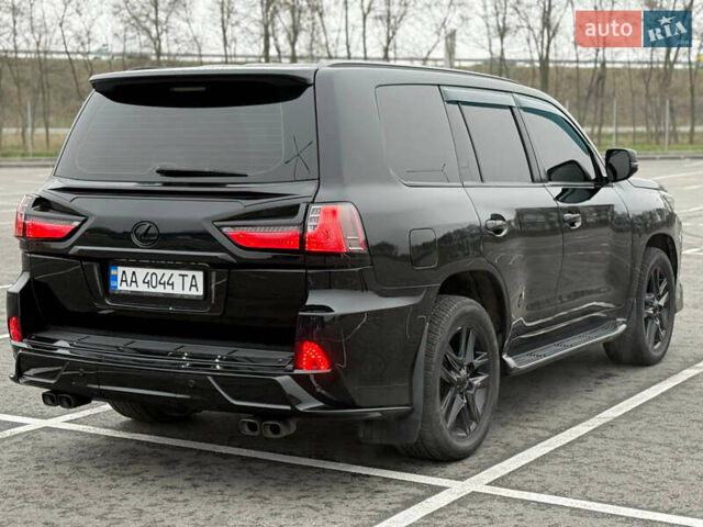 Чорний Лексус ЛХ, об'ємом двигуна 5.7 л та пробігом 270 тис. км за 33000 $, фото 4 на Automoto.ua