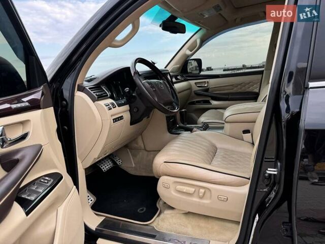 Черный Лексус ЛХ, объемом двигателя 5.66 л и пробегом 271 тыс. км за 29900 $, фото 16 на Automoto.ua