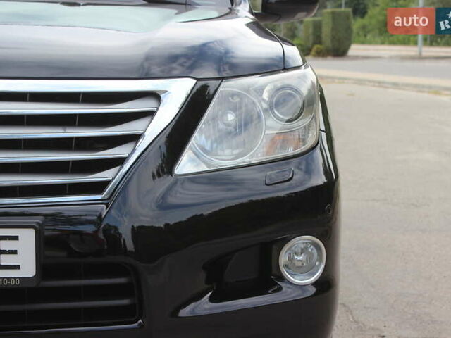 Чорний Лексус ЛХ, об'ємом двигуна 5.66 л та пробігом 208 тис. км за 27999 $, фото 20 на Automoto.ua