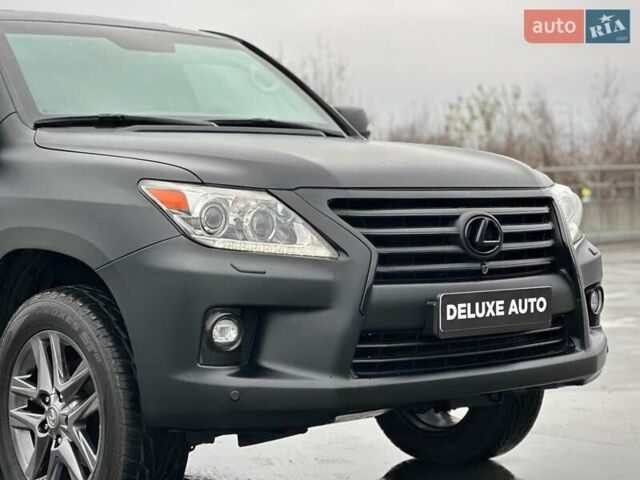 Чорний Лексус ЛХ, об'ємом двигуна 5.66 л та пробігом 144 тис. км за 75000 $, фото 14 на Automoto.ua