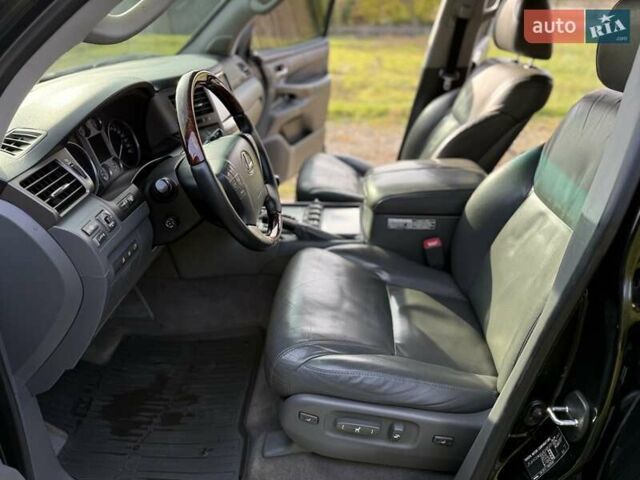 Черный Лексус ЛХ, объемом двигателя 5.66 л и пробегом 374 тыс. км за 26500 $, фото 16 на Automoto.ua
