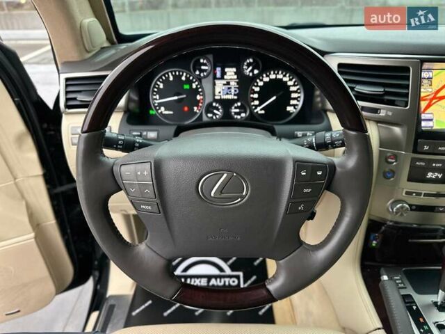 Чорний Лексус ЛХ, об'ємом двигуна 5.66 л та пробігом 144 тис. км за 75000 $, фото 84 на Automoto.ua