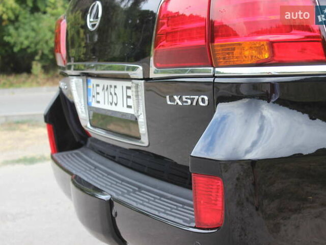 Чорний Лексус ЛХ, об'ємом двигуна 5.66 л та пробігом 208 тис. км за 27999 $, фото 25 на Automoto.ua