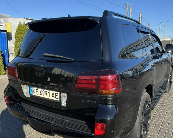 Черный Лексус ЛХ, объемом двигателя 5.7 л и пробегом 218 тыс. км за 26200 $, фото 8 на Automoto.ua