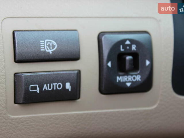 Чорний Лексус ЛХ, об'ємом двигуна 5.66 л та пробігом 208 тис. км за 27999 $, фото 63 на Automoto.ua