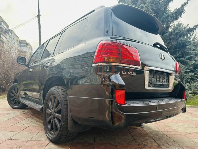 Чорний Лексус ЛХ, об'ємом двигуна 5.7 л та пробігом 224 тис. км за 25500 $, фото 19 на Automoto.ua