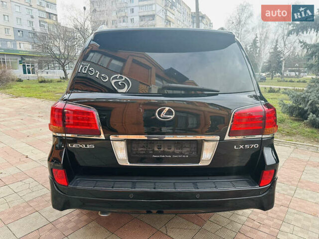 Чорний Лексус ЛХ, об'ємом двигуна 5.66 л та пробігом 243 тис. км за 25500 $, фото 7 на Automoto.ua