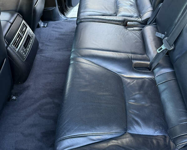 Черный Лексус ЛХ, объемом двигателя 5.66 л и пробегом 288 тыс. км за 29300 $, фото 21 на Automoto.ua