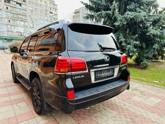 Чорний Лексус ЛХ, об'ємом двигуна 5.7 л та пробігом 224 тис. км за 25500 $, фото 22 на Automoto.ua