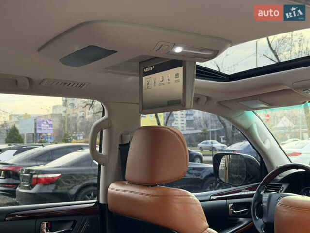 Черный Лексус ЛХ, объемом двигателя 5.7 л и пробегом 443 тыс. км за 26800 $, фото 43 на Automoto.ua