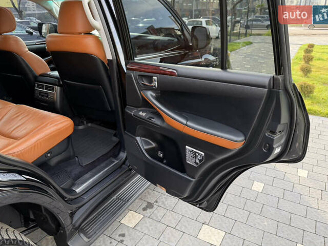 Черный Лексус ЛХ, объемом двигателя 5.7 л и пробегом 443 тыс. км за 26800 $, фото 39 на Automoto.ua