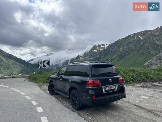 Черный Лексус ЛХ, объемом двигателя 5.66 л и пробегом 246 тыс. км за 31000 $, фото 9 на Automoto.ua