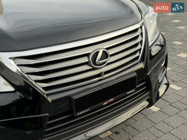 Черный Лексус ЛХ, объемом двигателя 5.7 л и пробегом 443 тыс. км за 26800 $, фото 14 на Automoto.ua