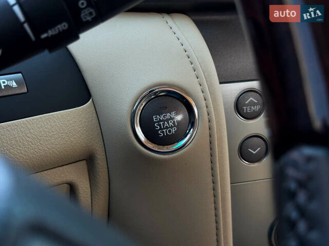 Чорний Лексус ЛХ, об'ємом двигуна 5.66 л та пробігом 106 тис. км за 37999 $, фото 30 на Automoto.ua