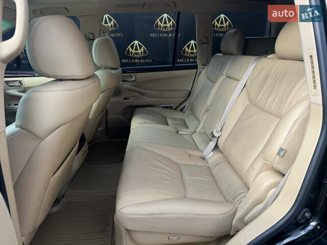 Чорний Лексус ЛХ, об'ємом двигуна 5.66 л та пробігом 106 тис. км за 37999 $, фото 13 на Automoto.ua