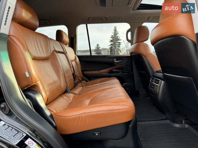 Черный Лексус ЛХ, объемом двигателя 5.7 л и пробегом 443 тыс. км за 26800 $, фото 41 на Automoto.ua