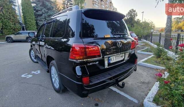 Черный Лексус ЛХ, объемом двигателя 5.7 л и пробегом 189 тыс. км за 31899 $, фото 1 на Automoto.ua
