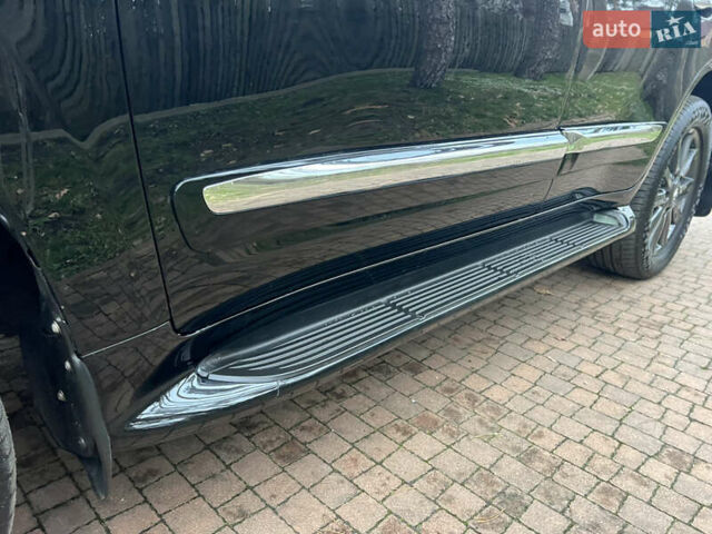 Чорний Лексус ЛХ, об'ємом двигуна 5.7 л та пробігом 244 тис. км за 24950 $, фото 24 на Automoto.ua