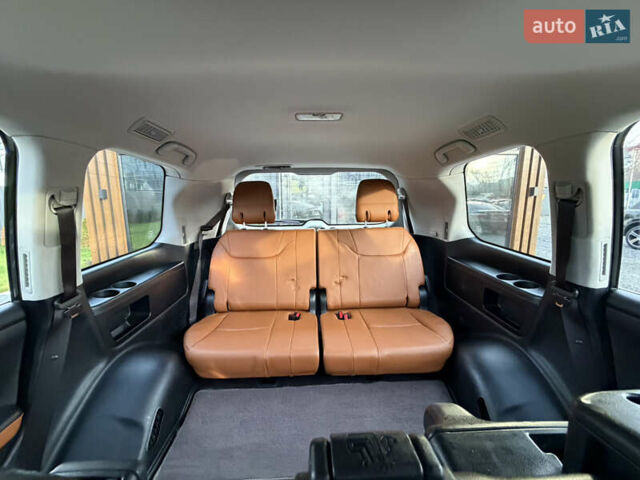 Черный Лексус ЛХ, объемом двигателя 5.7 л и пробегом 443 тыс. км за 26800 $, фото 46 на Automoto.ua