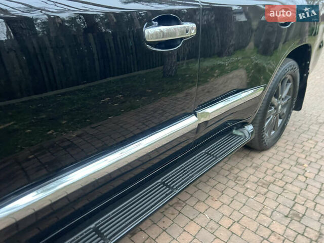 Чорний Лексус ЛХ, об'ємом двигуна 5.7 л та пробігом 244 тис. км за 24950 $, фото 25 на Automoto.ua