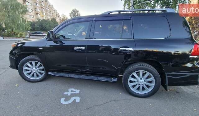 Черный Лексус ЛХ, объемом двигателя 5.7 л и пробегом 189 тыс. км за 31899 $, фото 7 на Automoto.ua