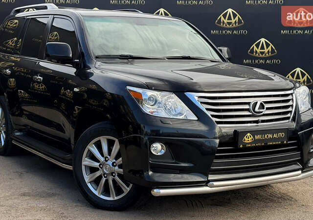 Чорний Лексус ЛХ, об'ємом двигуна 5.66 л та пробігом 106 тис. км за 37999 $, фото 6 на Automoto.ua