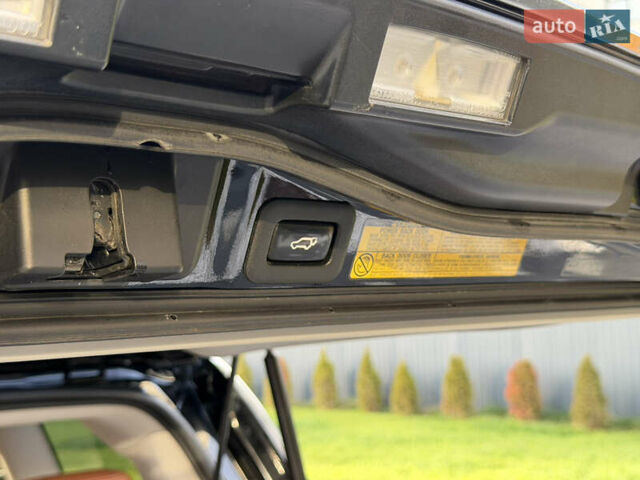 Черный Лексус ЛХ, объемом двигателя 5.7 л и пробегом 443 тыс. км за 26800 $, фото 73 на Automoto.ua