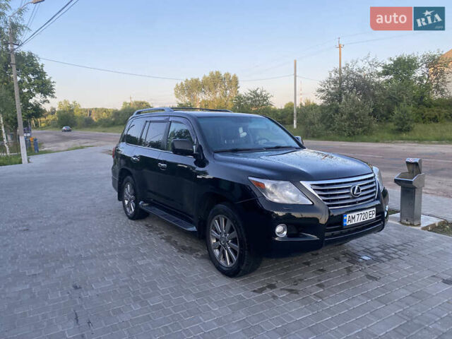 Черный Лексус ЛХ, объемом двигателя 5.66 л и пробегом 338 тыс. км за 32000 $, фото 7 на Automoto.ua