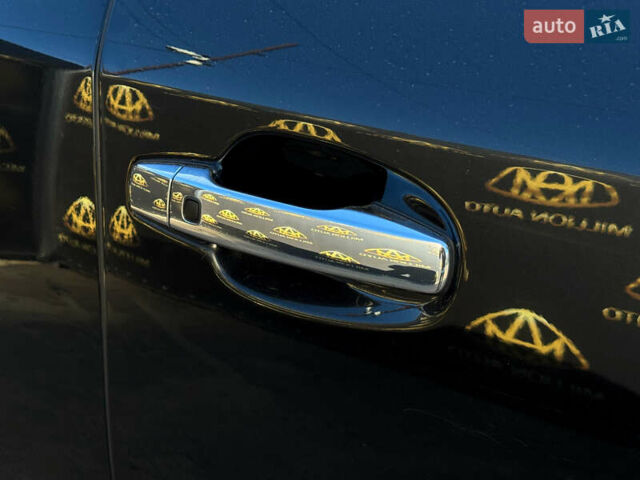 Чорний Лексус ЛХ, об'ємом двигуна 5.66 л та пробігом 106 тис. км за 37999 $, фото 9 на Automoto.ua