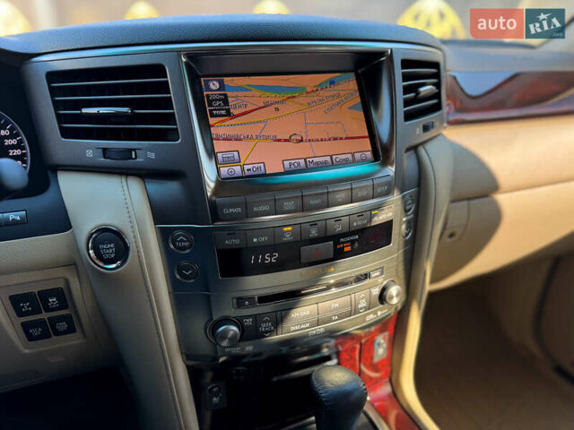 Чорний Лексус ЛХ, об'ємом двигуна 5.66 л та пробігом 106 тис. км за 37999 $, фото 32 на Automoto.ua