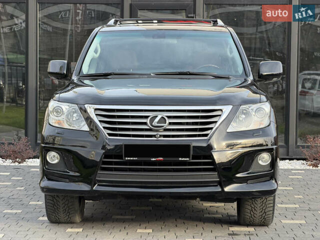 Черный Лексус ЛХ, объемом двигателя 5.7 л и пробегом 443 тыс. км за 26800 $, фото 2 на Automoto.ua