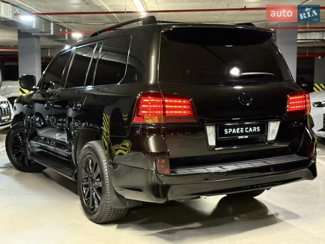 Чорний Лексус ЛХ, об'ємом двигуна 5.66 л та пробігом 115 тис. км за 35500 $, фото 9 на Automoto.ua
