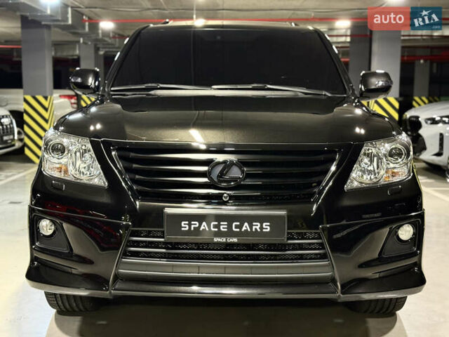 Чорний Лексус ЛХ, об'ємом двигуна 5.66 л та пробігом 115 тис. км за 35500 $, фото 3 на Automoto.ua