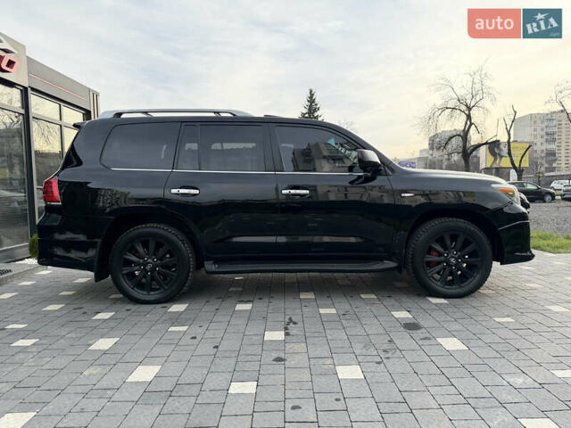 Черный Лексус ЛХ, объемом двигателя 5.7 л и пробегом 443 тыс. км за 26800 $, фото 8 на Automoto.ua