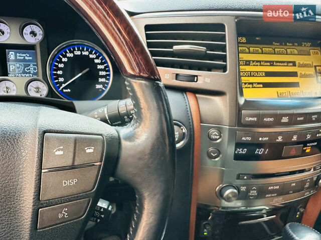 Чорний Лексус ЛХ, об'ємом двигуна 5.66 л та пробігом 243 тис. км за 25500 $, фото 26 на Automoto.ua