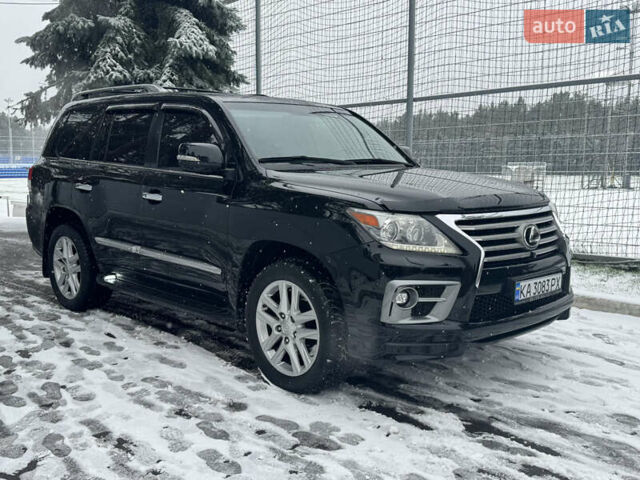 Черный Лексус ЛХ, объемом двигателя 5.7 л и пробегом 180 тыс. км за 30500 $, фото 3 на Automoto.ua