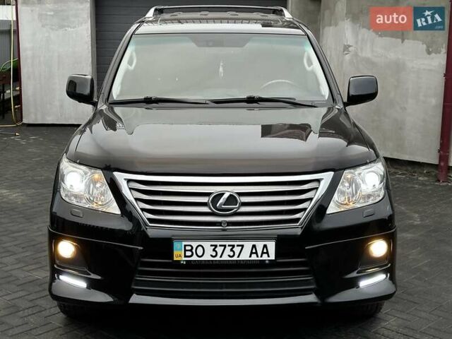 Черный Лексус ЛХ, объемом двигателя 5.66 л и пробегом 225 тыс. км за 30000 $, фото 18 на Automoto.ua