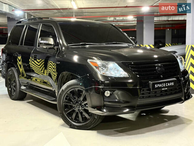 Чорний Лексус ЛХ, об'ємом двигуна 5.66 л та пробігом 115 тис. км за 35500 $, фото 2 на Automoto.ua