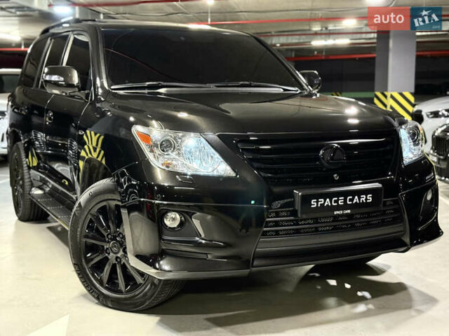 Чорний Лексус ЛХ, об'ємом двигуна 5.66 л та пробігом 115 тис. км за 35500 $, фото 1 на Automoto.ua