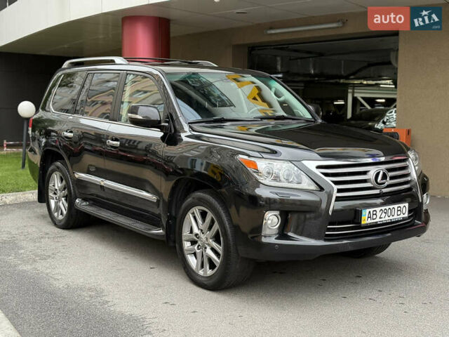 Черный Лексус ЛХ, объемом двигателя 5.7 л и пробегом 88 тыс. км за 47000 $, фото 12 на Automoto.ua