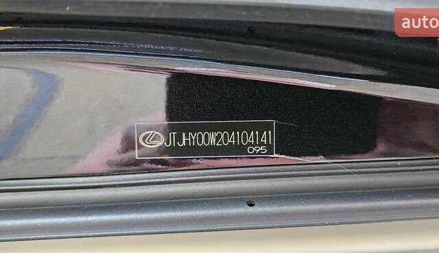 Черный Лексус ЛХ, объемом двигателя 5.66 л и пробегом 180 тыс. км за 43000 $, фото 5 на Automoto.ua
