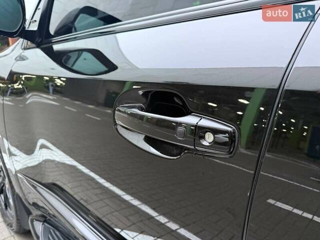 Черный Лексус ЛХ, объемом двигателя 5.66 л и пробегом 285 тыс. км за 32990 $, фото 7 на Automoto.ua