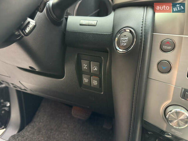 Черный Лексус ЛХ, объемом двигателя 5.7 л и пробегом 88 тыс. км за 47000 $, фото 23 на Automoto.ua