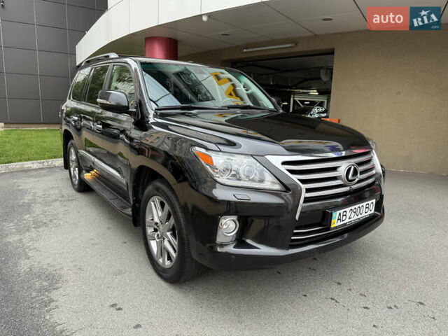 Черный Лексус ЛХ, объемом двигателя 5.7 л и пробегом 88 тыс. км за 47000 $, фото 1 на Automoto.ua
