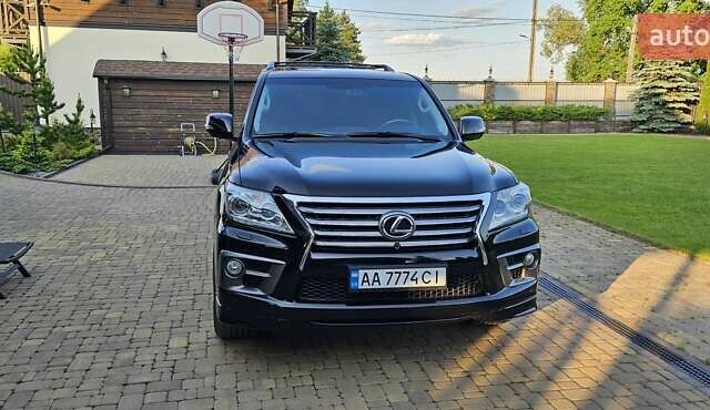 Черный Лексус ЛХ, объемом двигателя 5.66 л и пробегом 180 тыс. км за 43000 $, фото 8 на Automoto.ua