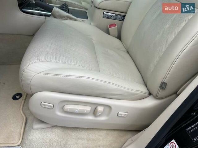 Черный Лексус ЛХ, объемом двигателя 5.7 л и пробегом 220 тыс. км за 35800 $, фото 64 на Automoto.ua