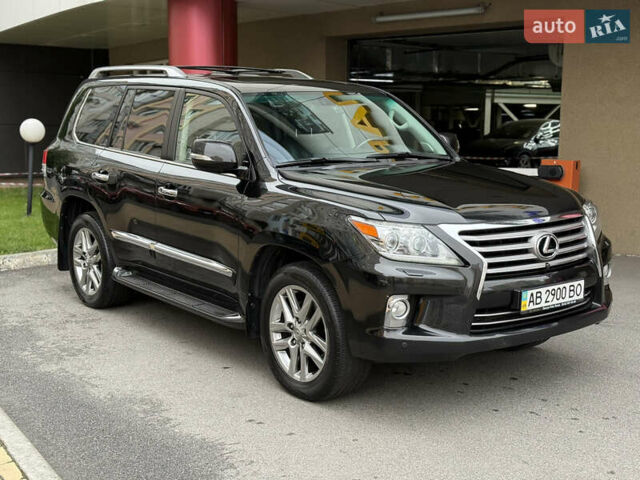 Черный Лексус ЛХ, объемом двигателя 5.7 л и пробегом 88 тыс. км за 47000 $, фото 11 на Automoto.ua